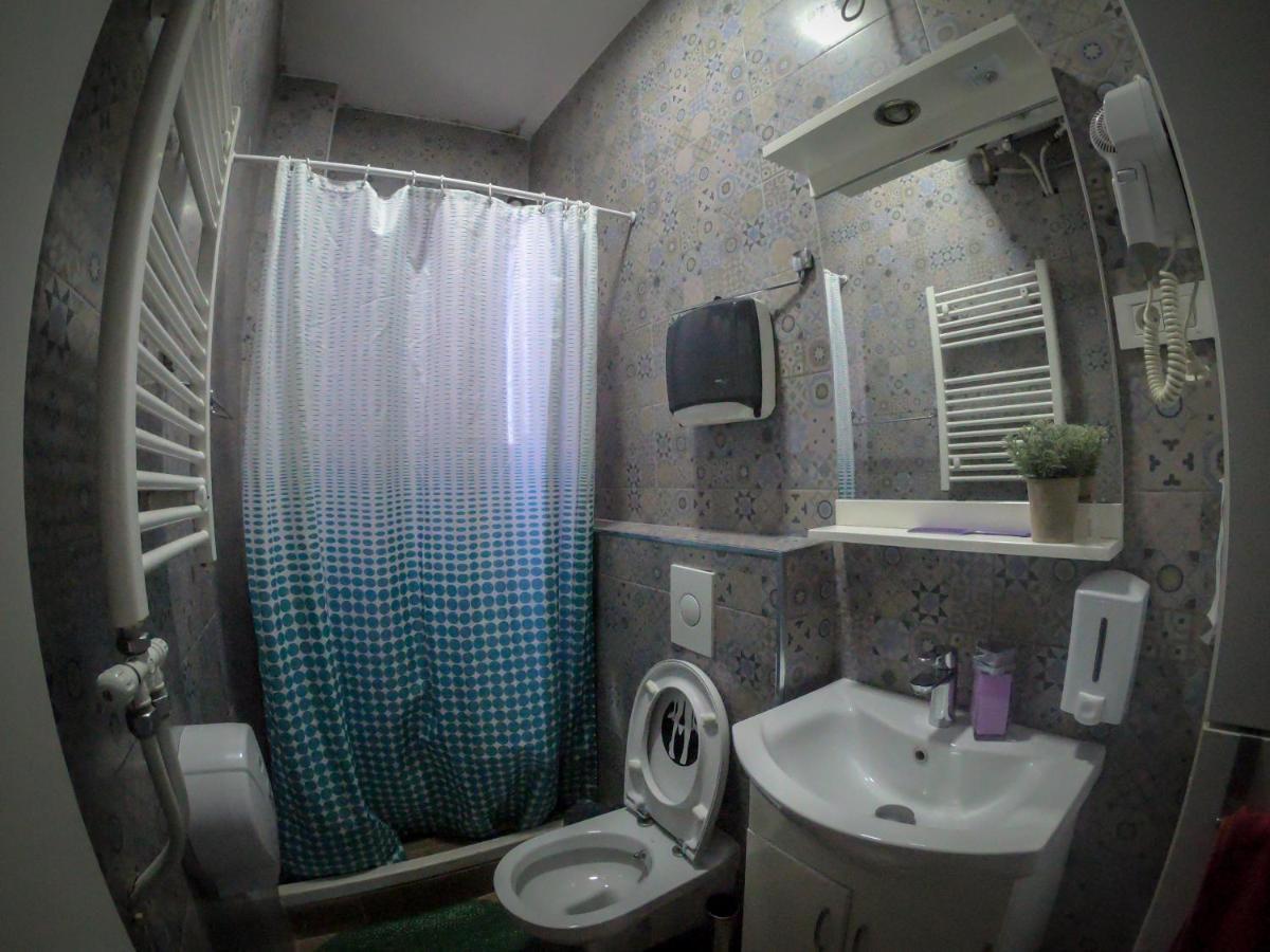 Center Apartment Pristina Exterior foto